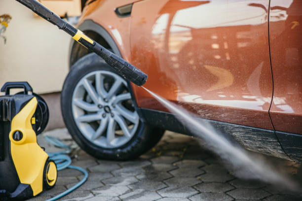 Best Pressure Washing Driveway  in Lansdowne, PA